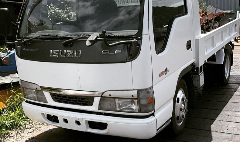 画像1600：ISUZU ELF購入しました！