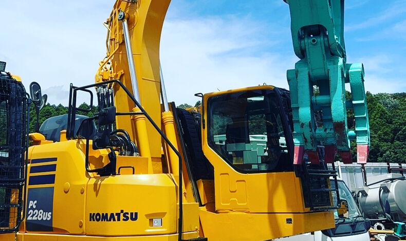 画像1602：こいつはKOMATSU PC228US